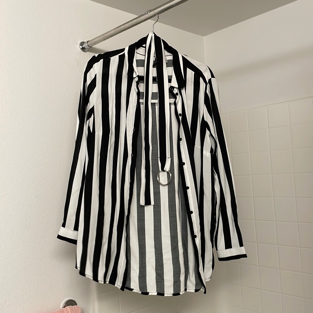 Black and White Striped Button-Up Shirt Dress w/Belt